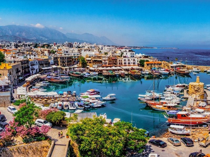 Ville et Port de Kyrenia, Chypre - Partir en Europe en Octobre - Soleil et Plage
